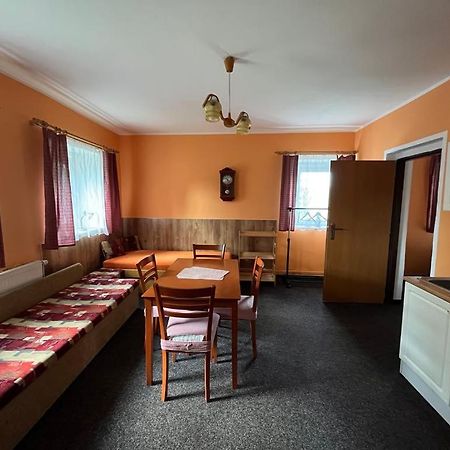 Apartmany Forest Kovarska Luaran gambar
