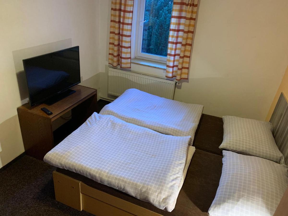 Apartmany Forest Kovarska Luaran gambar