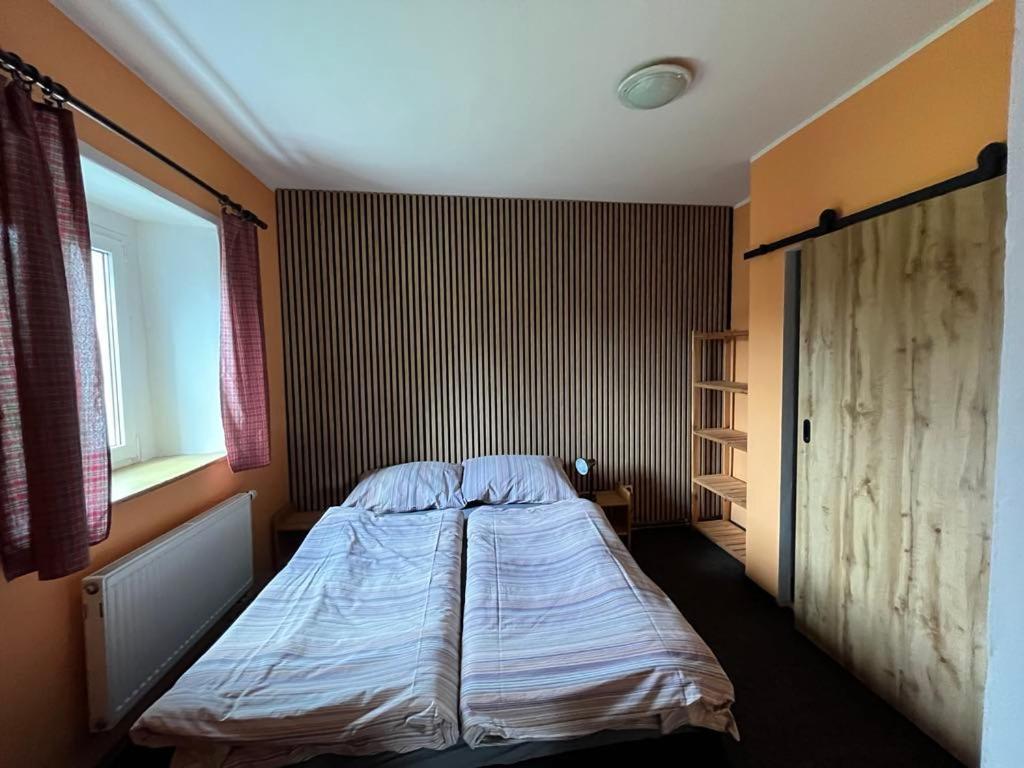 Apartmany Forest Kovarska Luaran gambar